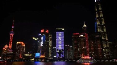 月入5k，如何養(yǎng)起重度敗家體質的貓性女友？