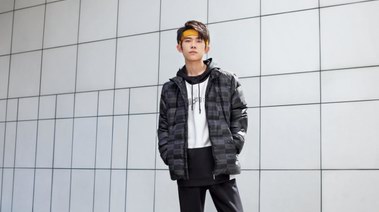 易烊千璽攜手adidas neo，號(hào)召街頭潮流最強(qiáng)音