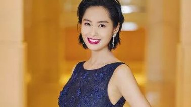 紫霞仙子朱茵又變美了，根本看不出是46歲該有的樣子！