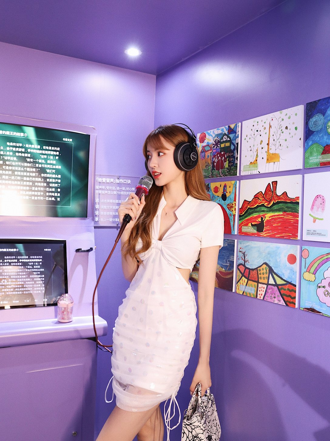 周大福1811系列給愛無限新品藝術展