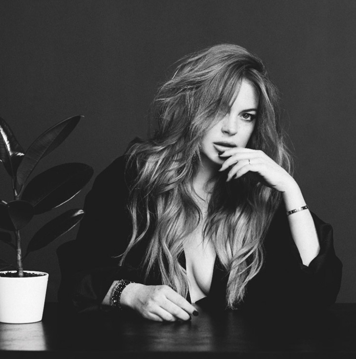 Lindsay Lohan《Wonderland》2014年10月號
