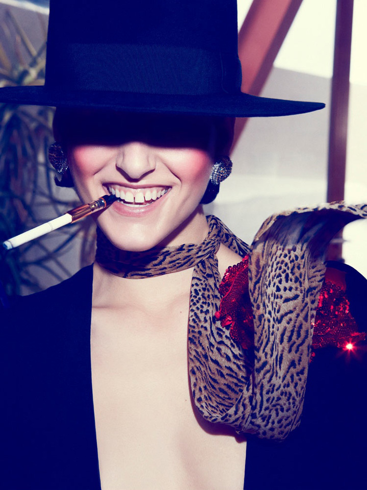 Athena Wilson《Harper’s Bazaar》德國版2015年3月號(hào)