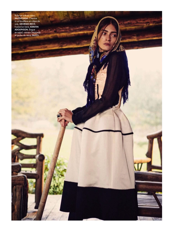 Marine Deleeuw《Elle》法國(guó)版2015年12月號(hào)
