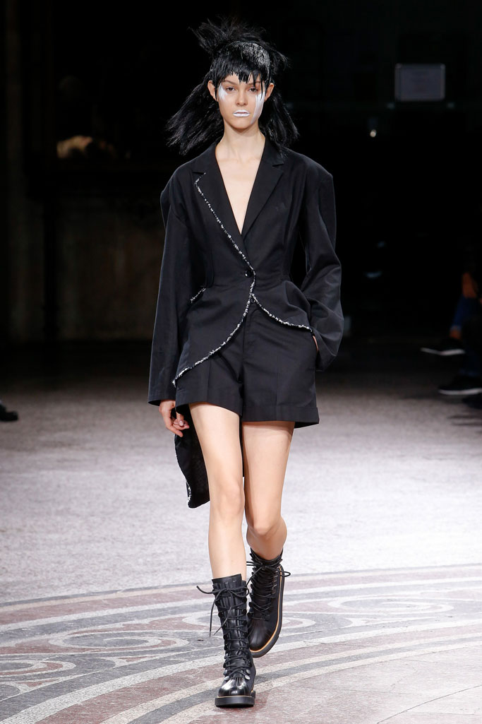 Yohji Yamamoto 2017春夏流行發(fā)布