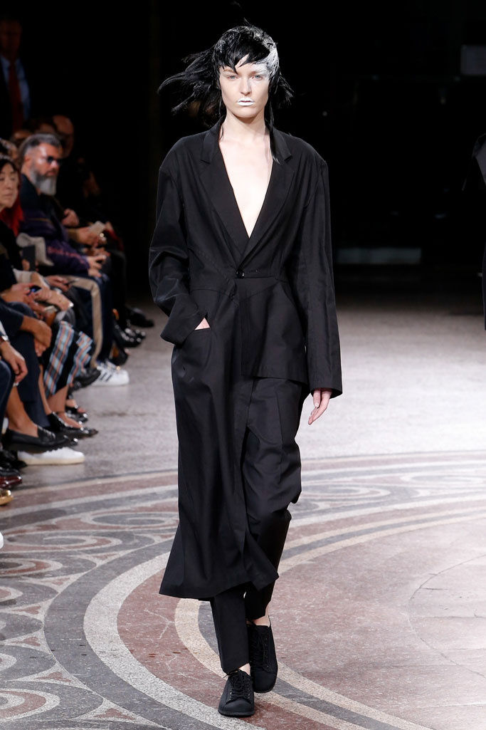 Yohji Yamamoto 2017春夏流行發(fā)布