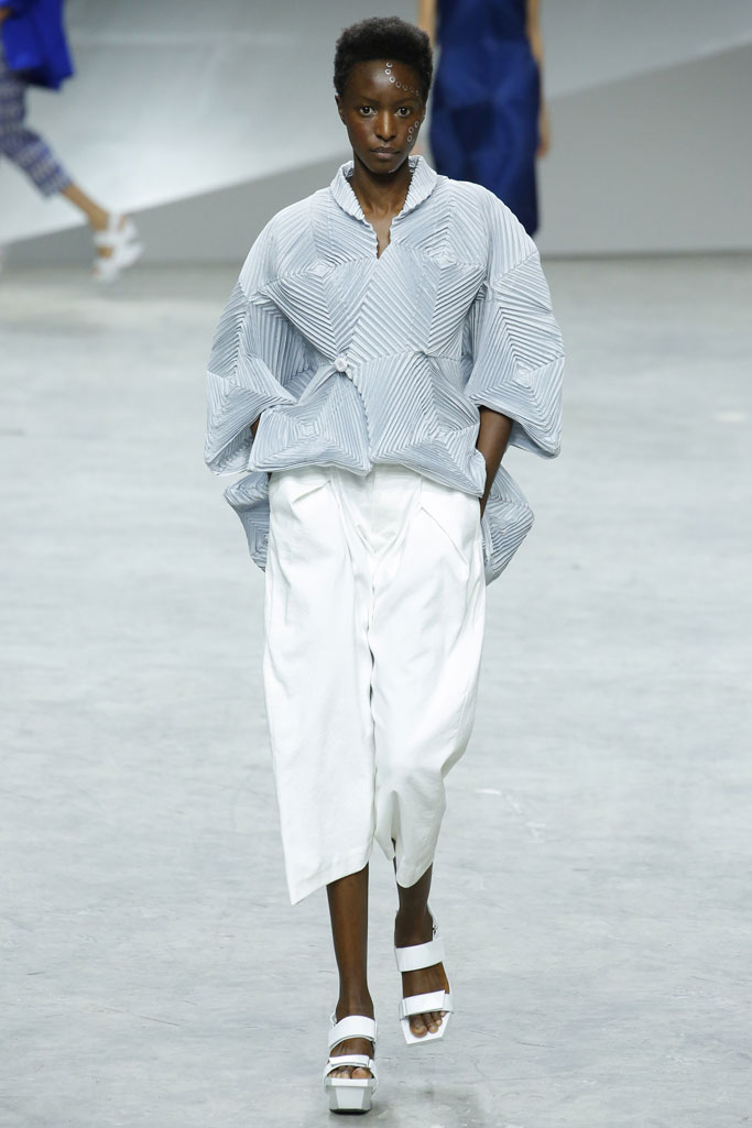Issey Miyake 2017春夏流行發(fā)布