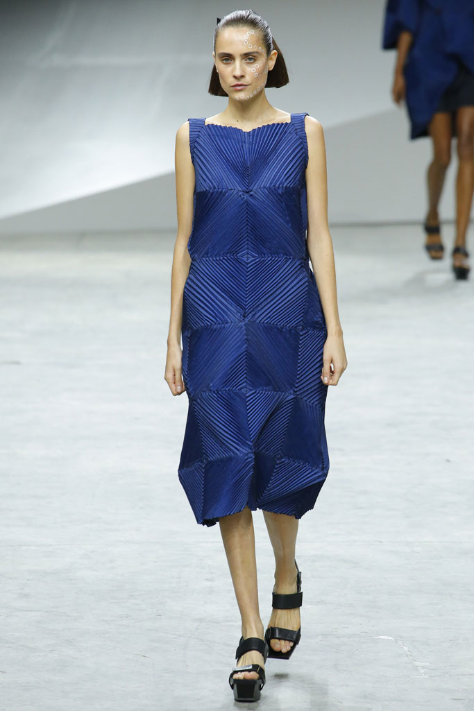 Issey Miyake 2017春夏流行發(fā)布