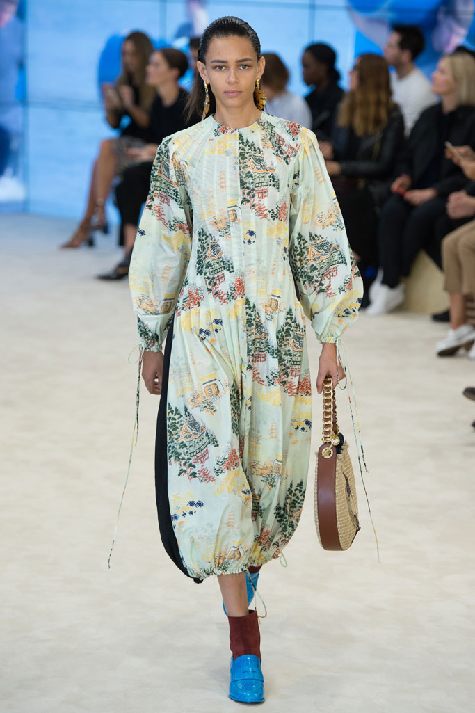 Loewe 2017春夏流行發(fā)布