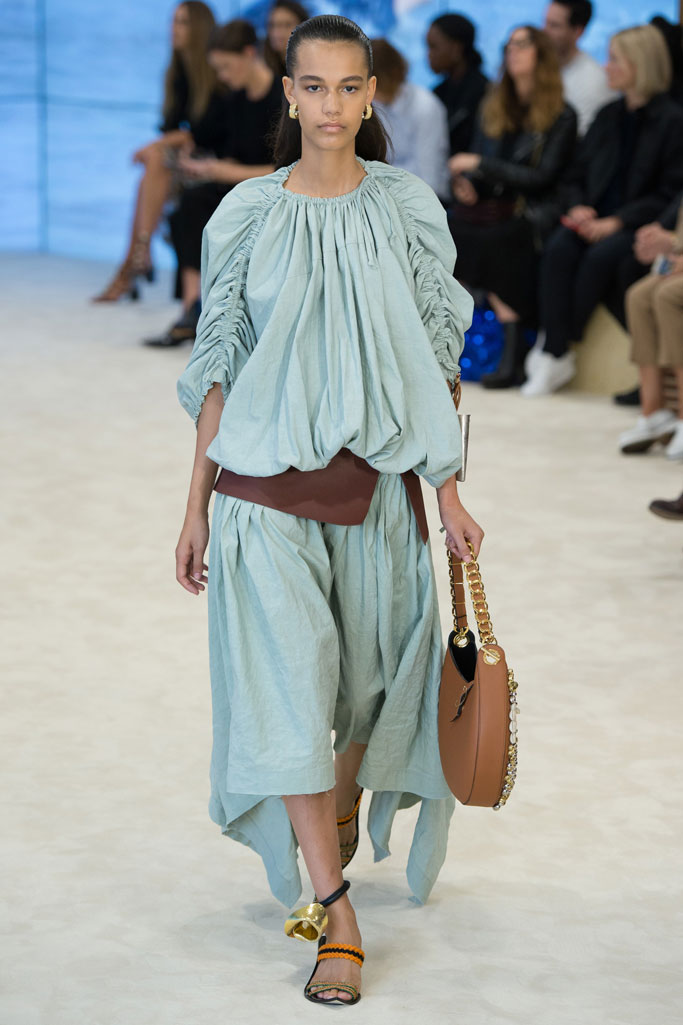 Loewe 2017春夏流行發(fā)布