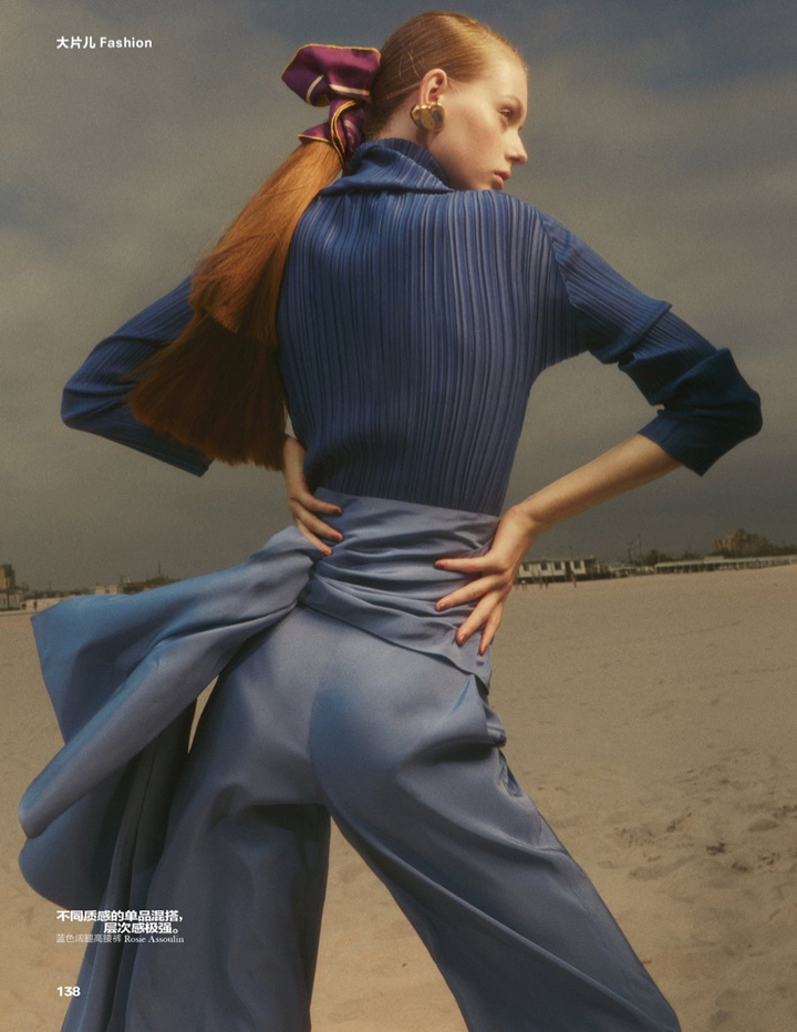 Lauren de Graaf《Vogue ME》中國班2016年12月號(hào)
