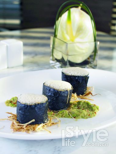 松露蘑菇三文魚(yú)海苔卷