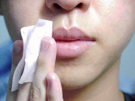  秋季卸妝問(wèn)題，麻煩你再謹(jǐn)慎一點(diǎn)... 
