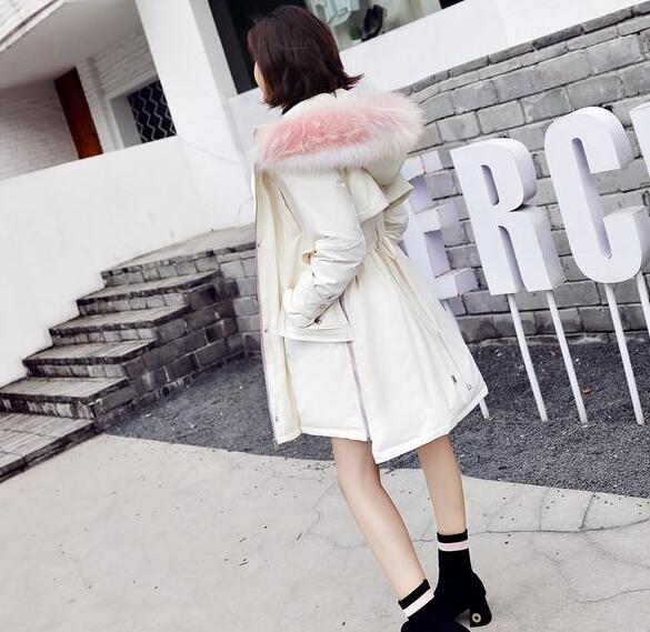 羽絨服 貉子毛領
