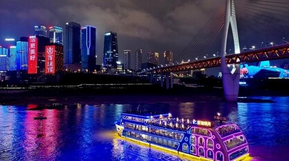 五一出游何須單反？華為P20 Pro手持六秒拍夜景也不模糊