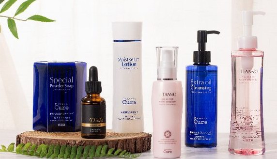 Cure讓你的美由內(nèi)而外，與生俱來(lái)！