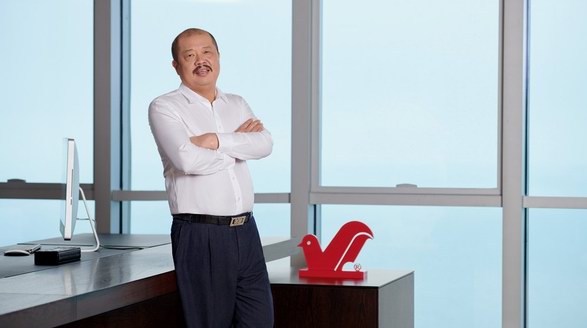 富貴鳥筑巢安家，誰與鞋王共啟騰