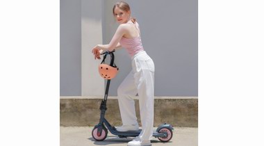 1199元！九號(hào)公司推出女性專屬滑板車：小輕美，實(shí)力圈粉