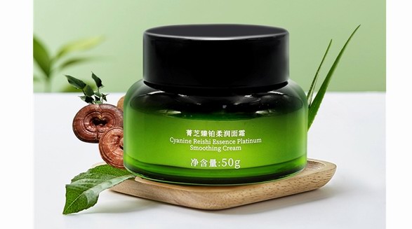 用天然靈芝呵護(hù)你的肌膚！絲蕙菁芝臻鉑系列了解一下？
