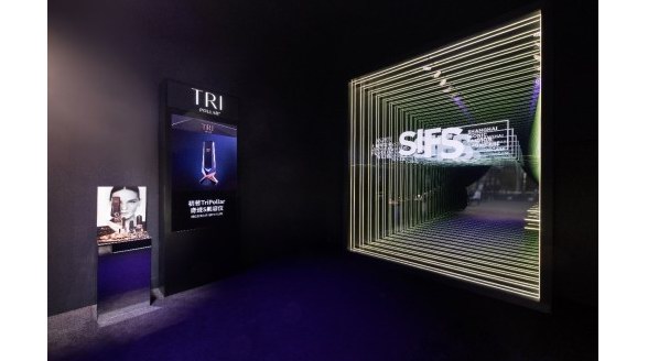 創(chuàng)新無(wú)境，科技致美——初普TriPollar閃耀上海時(shí)裝周