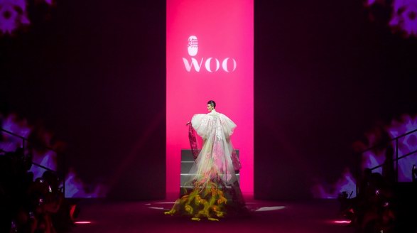 嫵WOO二十周年“嫵影東方”典藏大秀閃耀發(fā)布