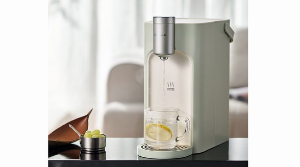 喝水就選“實(shí)力派”，小熊電器即熱飲水機(jī)為品質(zhì)生活助力