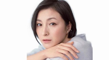 廣末涼子宣布離婚！承認(rèn)出軌米其林名廚鳥(niǎo)羽周作