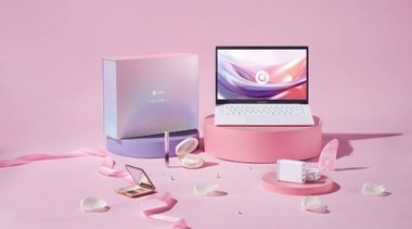 與光同行，綻放美好 ——“華碩a豆 X橘朵”首度跨界合作，閃光禮盒打破美學(xué)次元