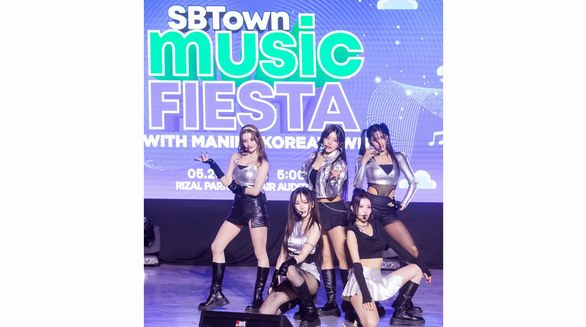 K-POP女團(tuán)X:IN華麗出席 菲律賓馬尼拉SBTown音樂節(jié)