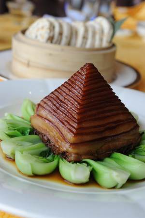 蘇幫菜“精、細(xì)、雅、潔”的特點(diǎn)