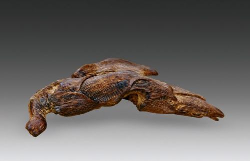 沉香木古玩近年來(lái)屢創(chuàng)天價(jià)